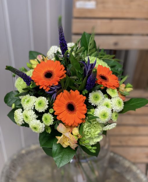 Bukett i blandade färger och blommor...