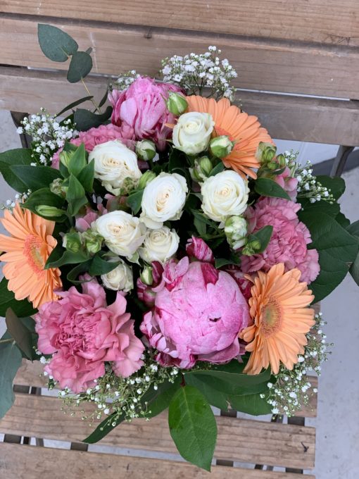 Bukett i Rosa-Aprikos-Vitt